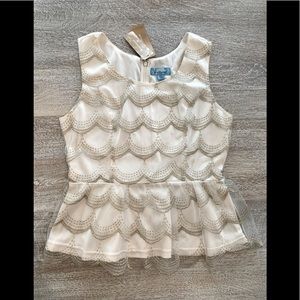 NWT Women’s Gold Scalloped Top